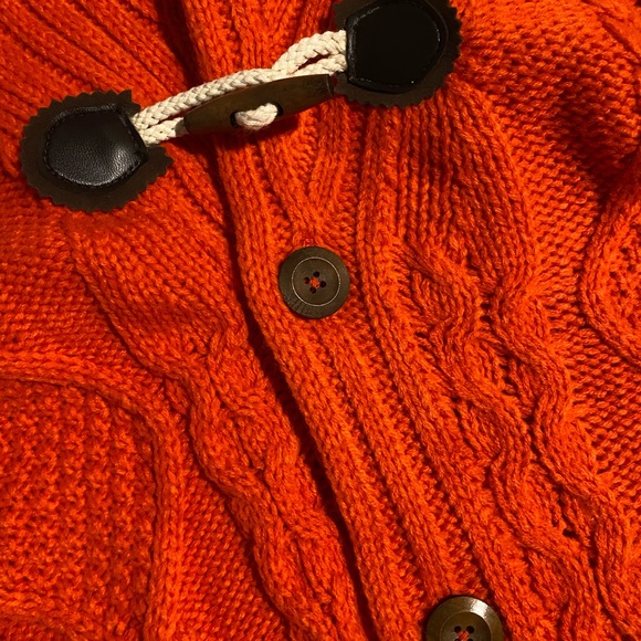 Paisley & Gray Men’s Toggle Cable Cardigan - Picture 4 of 6